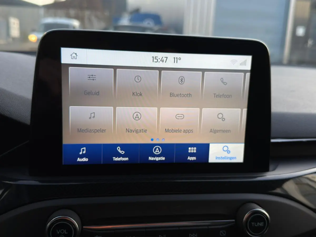 1.0 EcoBoost ST Line Business