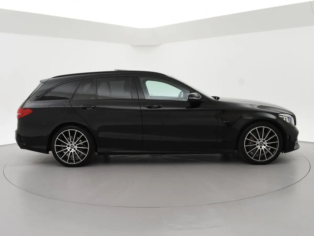 300e 320 PK PLUG-IN - AMG NIGHT + BURMESTER | LUCHTVERING | PANORAMA | DISTRONIC+ | SFEERVERL.