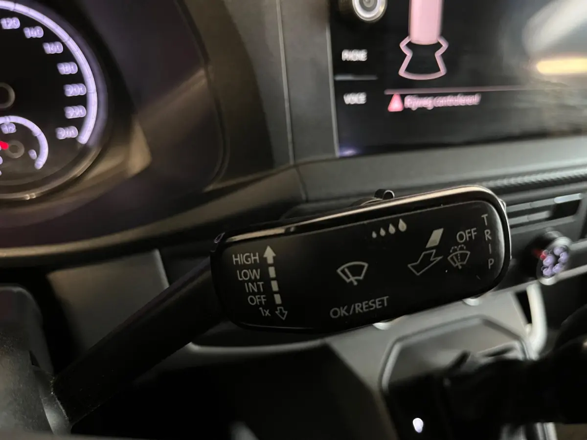 4Motion 4x4 L2H1 DSG Automaat Servicewagen 2.0 TDI 150PK euro6, Inrichting, V230, Trekhaak, RIJKLAARPRIJS!