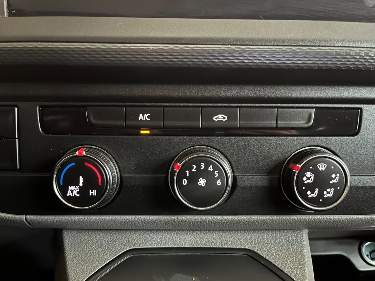 4Motion 4x4 L2H1 DSG Automaat Servicewagen 2.0 TDI 150PK euro6, Inrichting, V230, Trekhaak, RIJKLAARPRIJS!