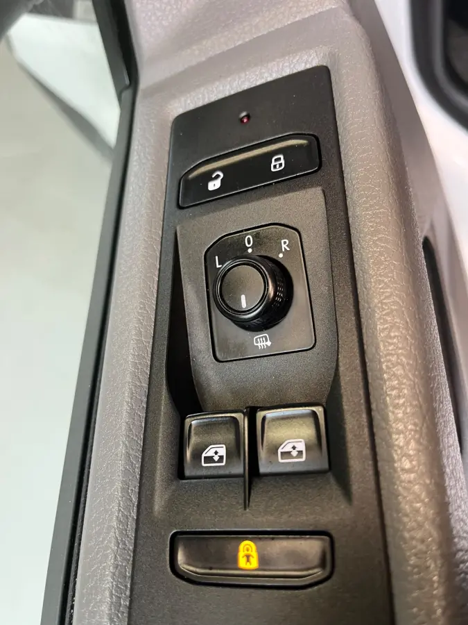 4Motion 4x4 L2H1 DSG Automaat Servicewagen 2.0 TDI 150PK euro6, Inrichting, V230, Trekhaak, RIJKLAARPRIJS!