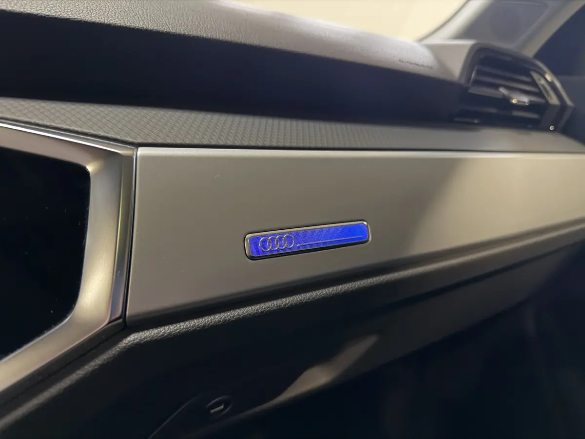 35 TFSI Advanced | Panoramadak | Elektr. trekhaak | Sfeerverlichting | B&O | Camera | Full LED | Carplay