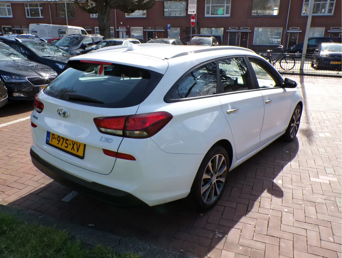 1.4 T-GDI Premium AUTOMAAT APPLE CARPLAY .......