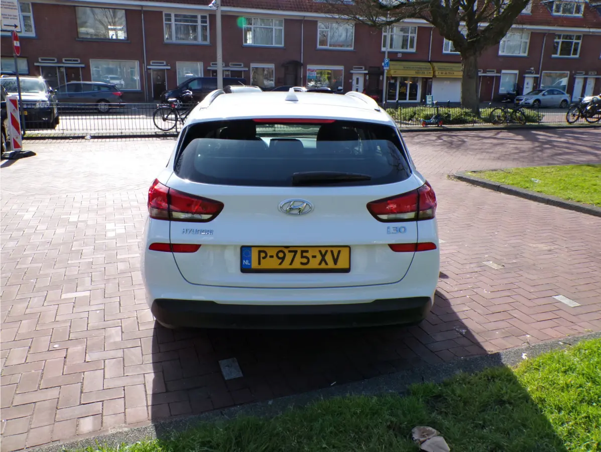 1.4 T-GDI Premium AUTOMAAT APPLE CARPLAY .......