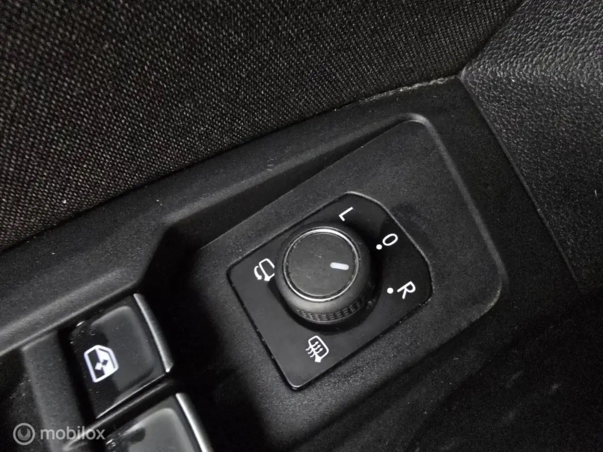 1.4 TSI ACT Business R/ Acc/ Carplay / Led