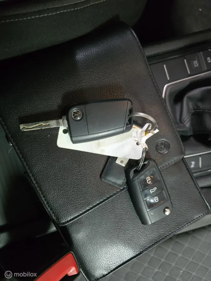1.4 TSI ACT Business R/ Acc/ Carplay / Led