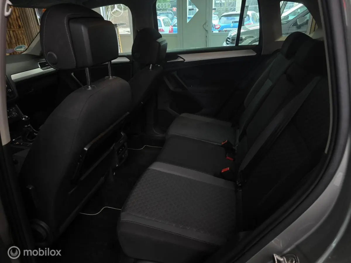 1.4 TSI ACT Business R/ Acc/ Carplay / Led
