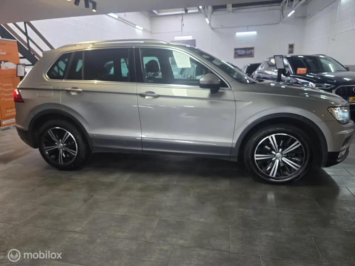 1.4 TSI ACT Business R/ Acc/ Carplay / Led