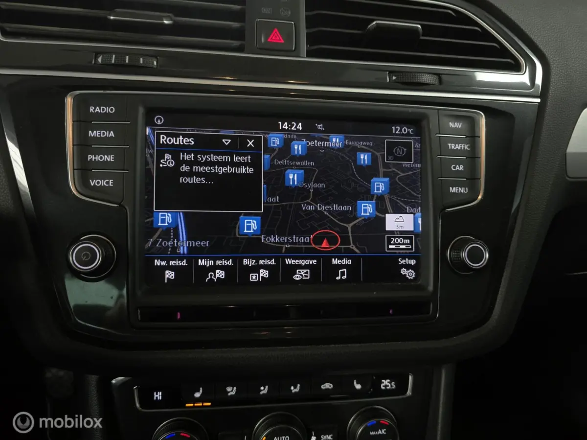 1.4 TSI ACT Business R/ Acc/ Carplay / Led