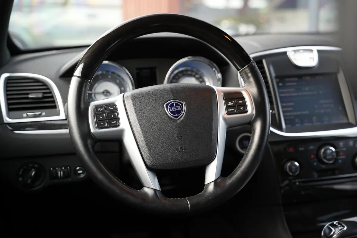 3.6 V6 Platinum Gepantserd / Armoured B4 BULLETPROOF Leer Camera