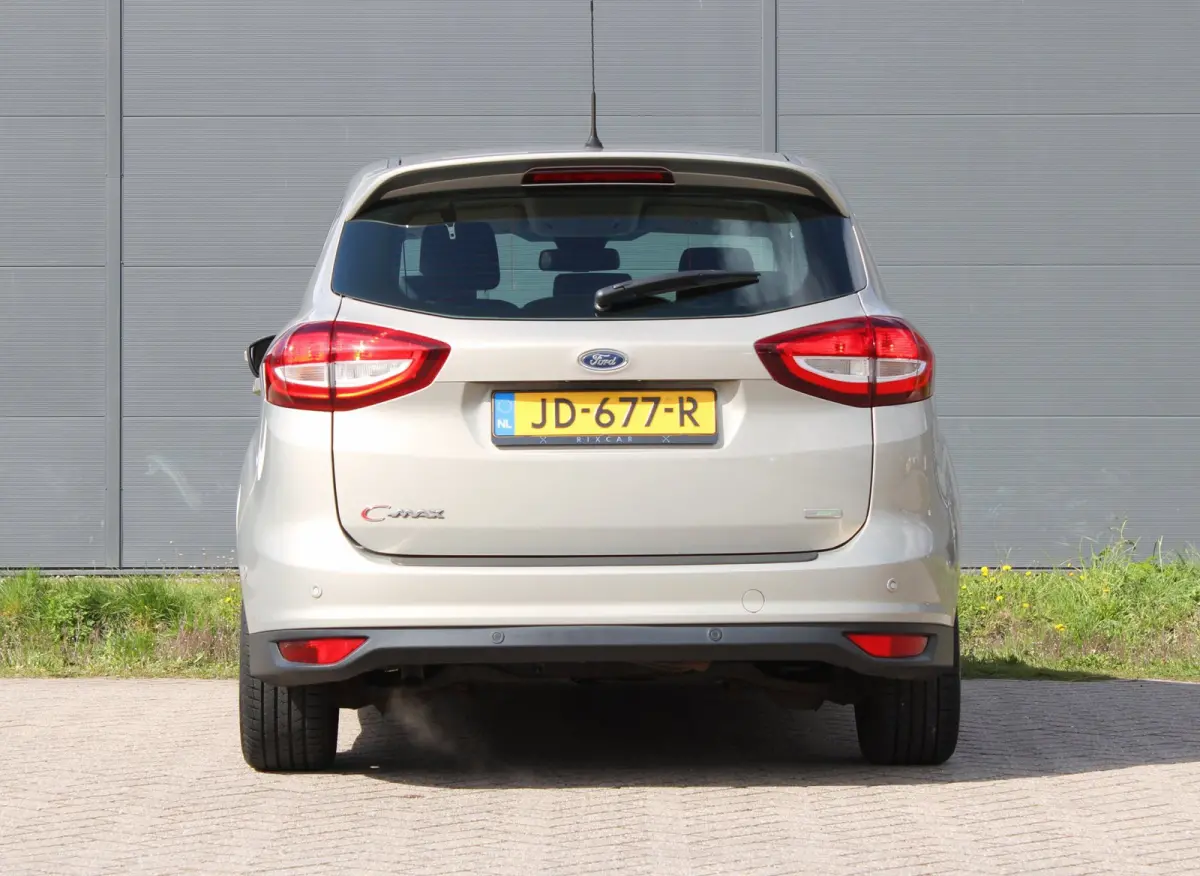 1.0 Titanium AllSeason Voorruitverwarming PDC