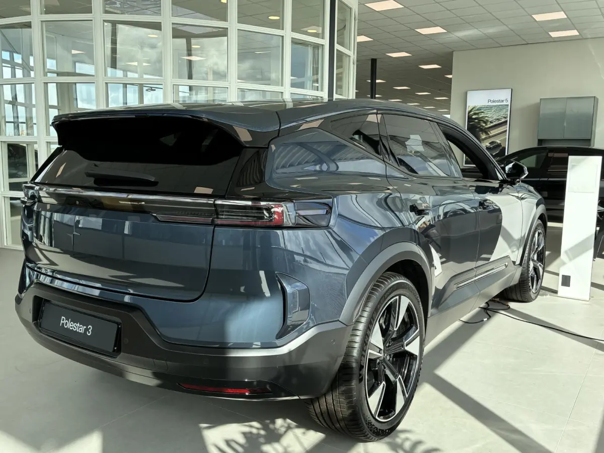 Long range Dual motor Pilot Plus 111 kWh |Bowers & Wilkins | Massage | HUD | Luchtvering | 21 Inch |