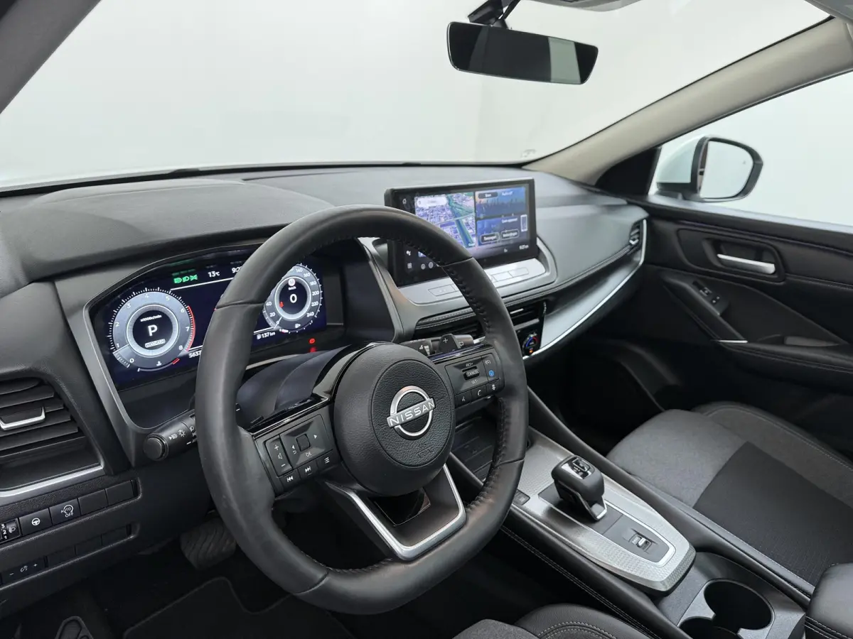 1.3 MHEV Xtronic N-Connecta | AUTOMAAT | Panoramadak | Stoel-, Stuur- & Voorruitverw. |