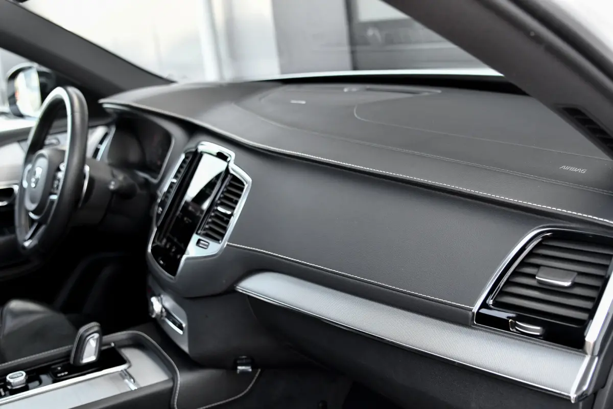 2.0 T8 Twin Engine AWD R-Design Polestar+. Pano, Luchtv, 7P, HUD, Memory, 360, H/K, Pilot assist, Trekh, Keyless, 22''!