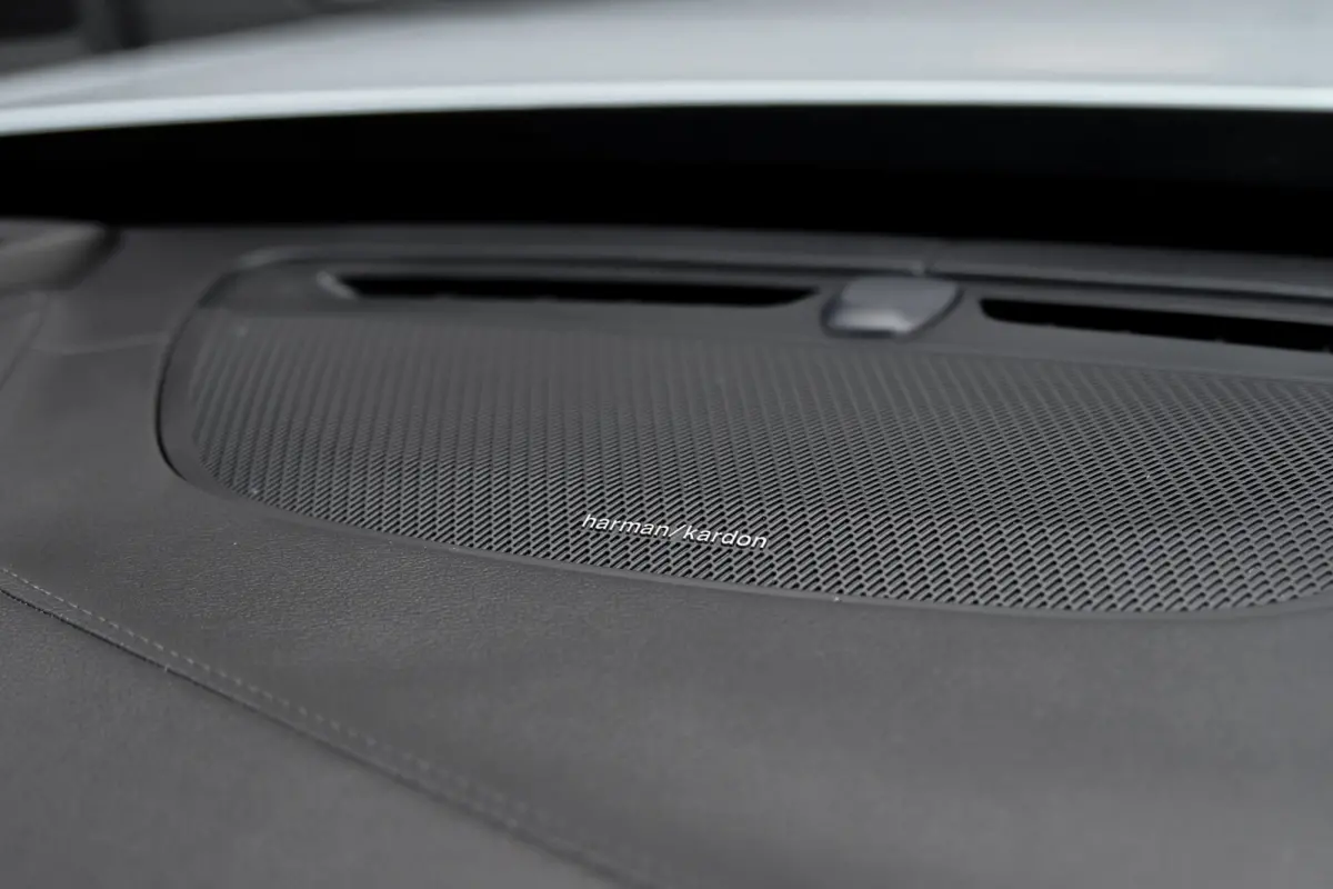 2.0 T8 Twin Engine AWD R-Design Polestar+. Pano, Luchtv, 7P, HUD, Memory, 360, H/K, Pilot assist, Trekh, Keyless, 22''!