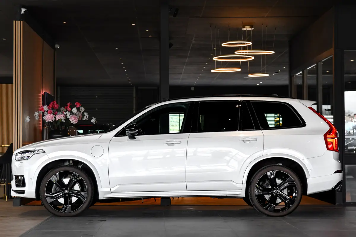 2.0 T8 Twin Engine AWD R-Design Polestar+. Pano, Luchtv, 7P, HUD, Memory, 360, H/K, Pilot assist, Trekh, Keyless, 22''!