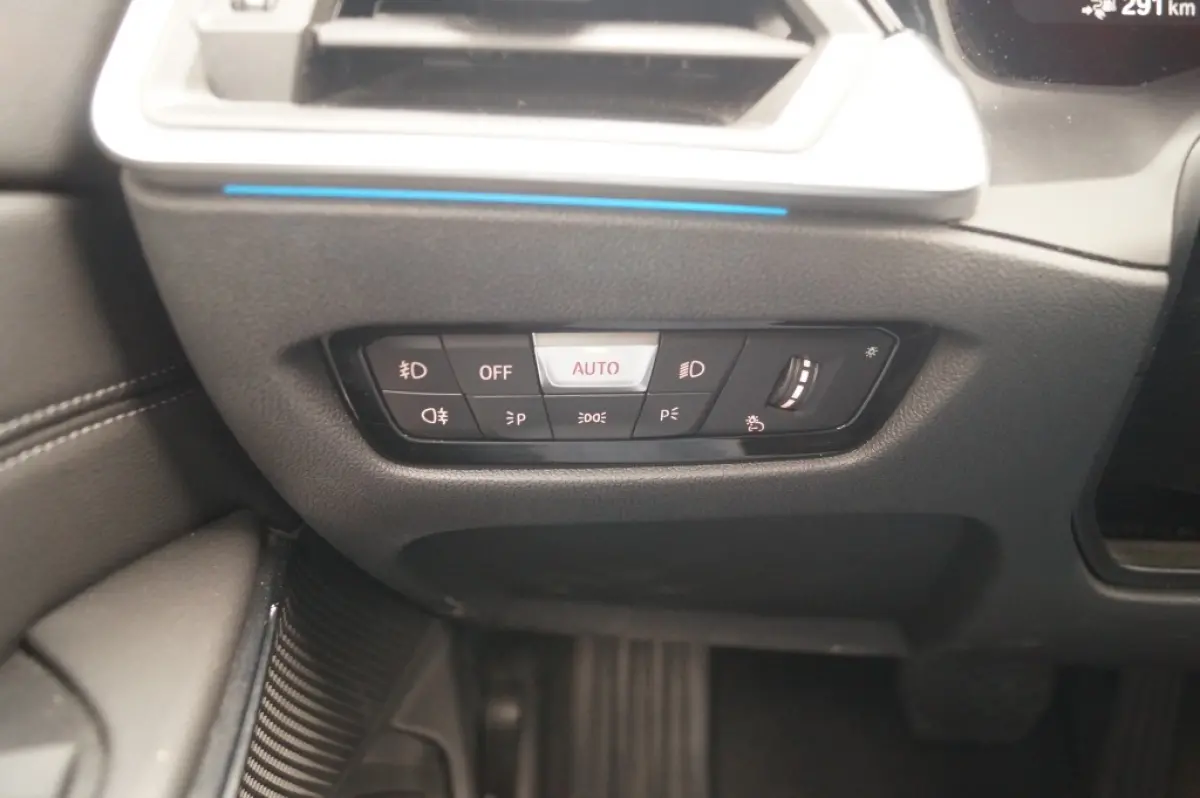 320e PHEV Business Edition -LEER-TREKHAAK-ECC-