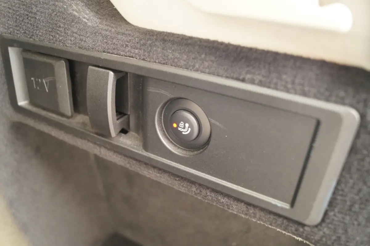 320e PHEV Business Edition -LEER-TREKHAAK-ECC-