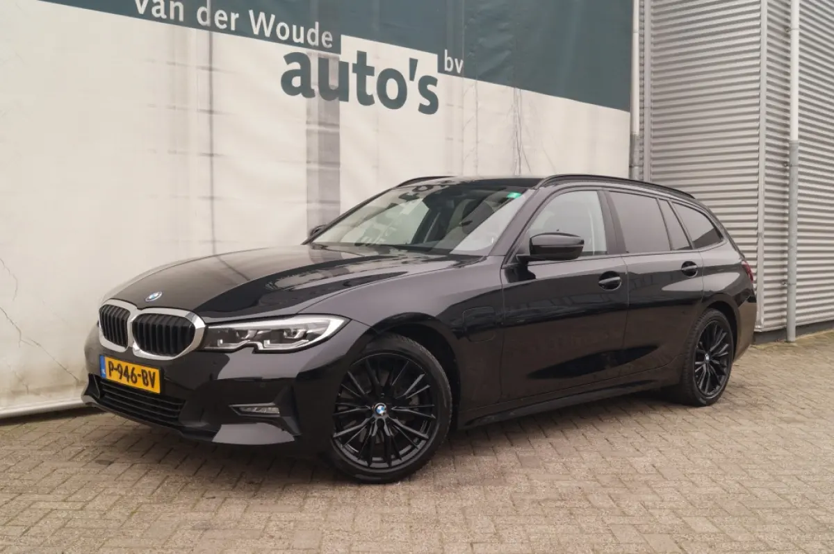 320e PHEV Business Edition -LEER-TREKHAAK-ECC-