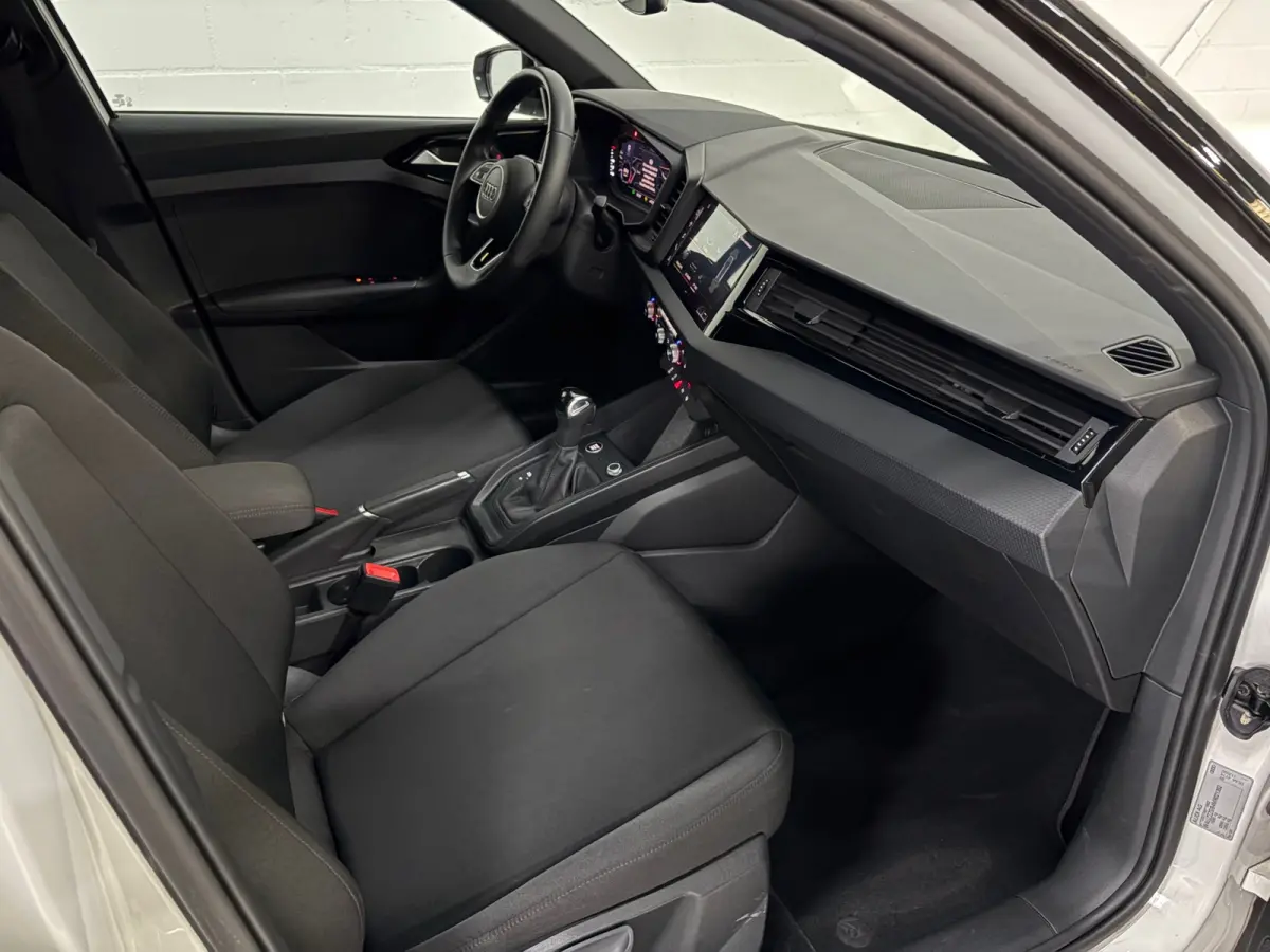 Citycarver 30 TFSI S-Line