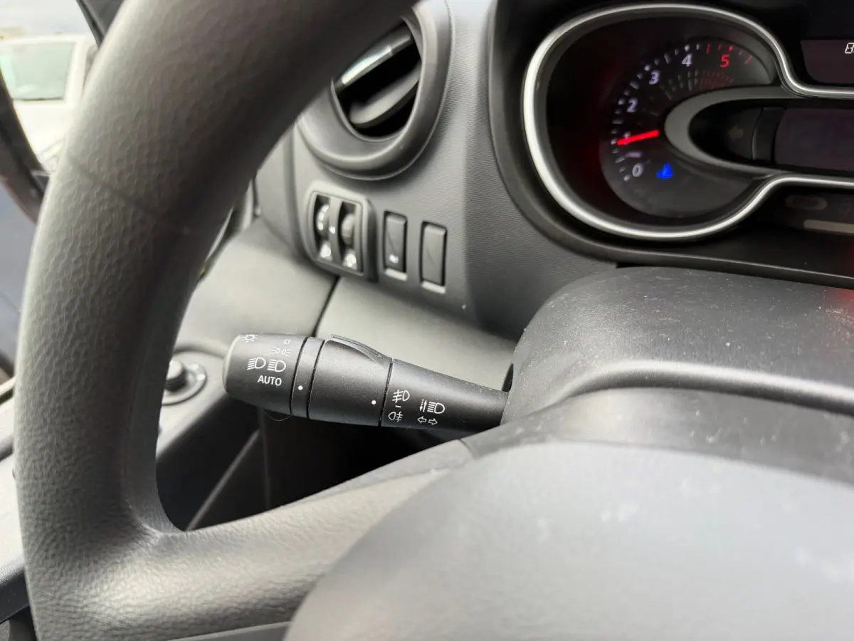 2.0 dCi 145PK automaat T29 L2H1 DC 5 PRS Comfort / Camera / Dubbel cabine