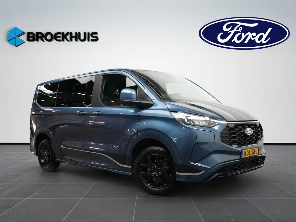 Tourneo 340 2.5 PHEV Sport 233pk | 8 Persoons | Elekt. Trekhaak | Winter Pack | 4 jaar garantie | B&O audio |