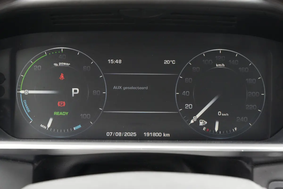 Range Rover 3.0 SDV6 Hybrid Autobiography | 340PK | Pano | Meridian | 360° | Trekhaak | Land Rover Range Rover Autobiography 340 PK Hybrid met 3.0 V6, panoramadak, Meridian Surround Sound, 