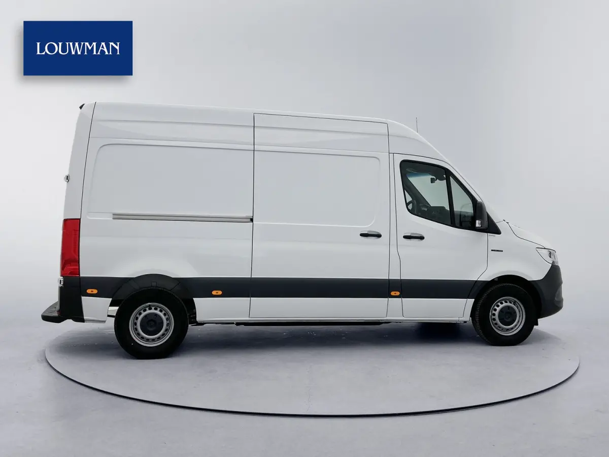 L2H2 55kWh Camera Stoelverwarming 168km actieradius Betimmering