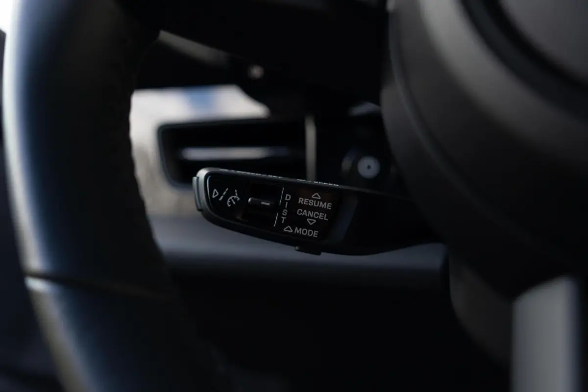 Performance 93 kWh|Org.NL NAP|1ste Eig.|Luchtvering|Panoramadak|ACC|BOSE|SportChrono|Porsche Approved