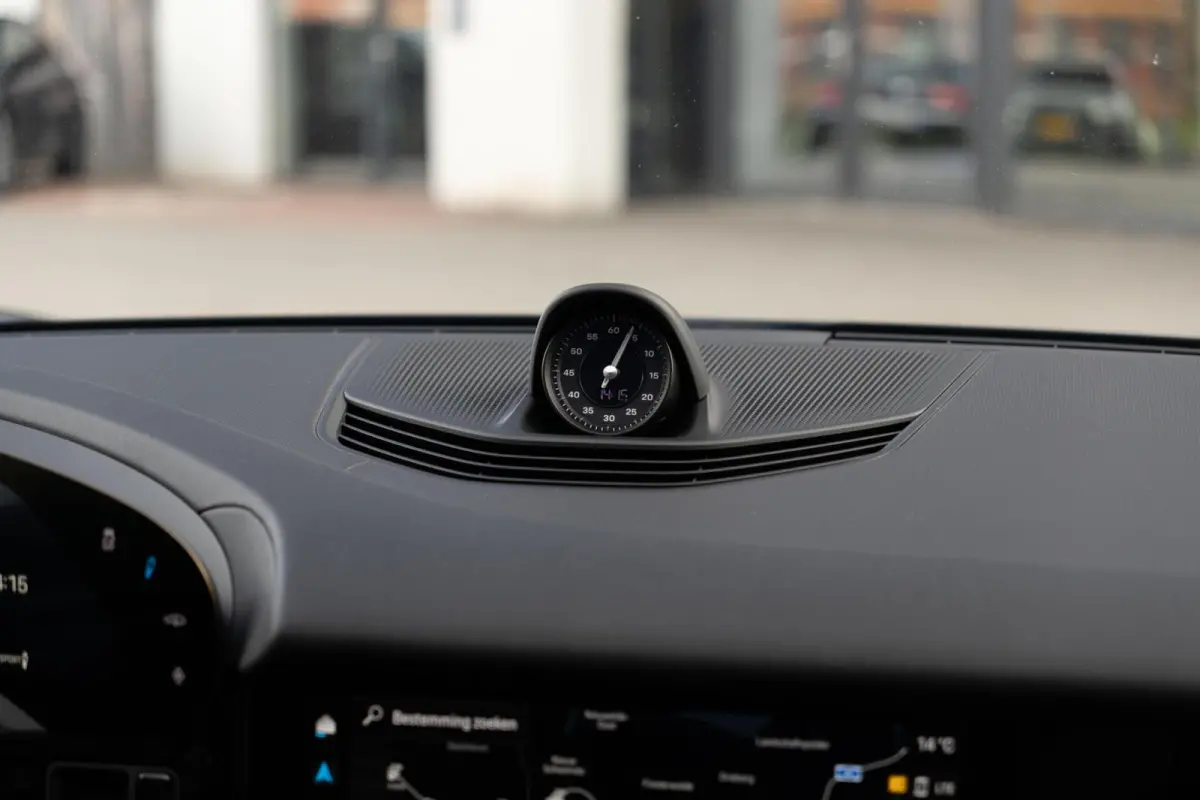 Performance 93 kWh|Org.NL NAP|1ste Eig.|Luchtvering|Panoramadak|ACC|BOSE|SportChrono|Porsche Approved
