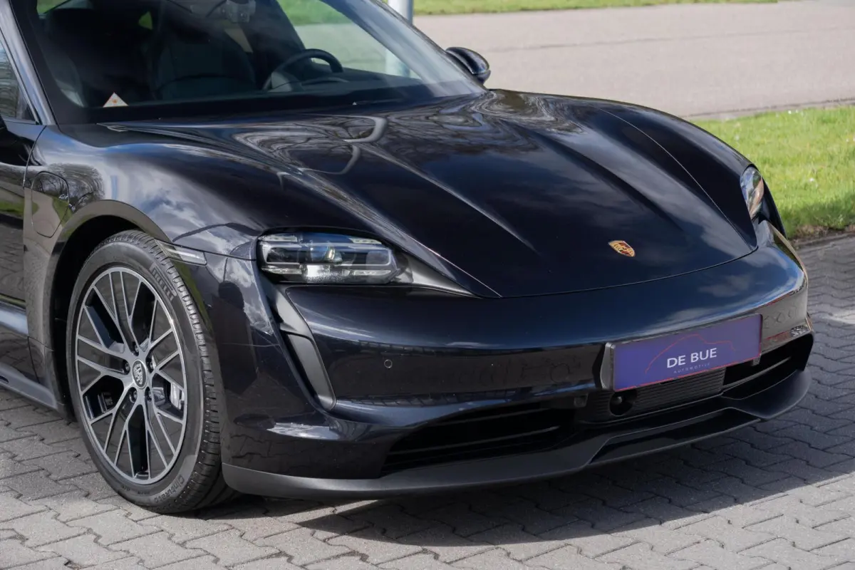 Performance 93 kWh|Org.NL NAP|1ste Eig.|Luchtvering|Panoramadak|ACC|BOSE|SportChrono|Porsche Approved
