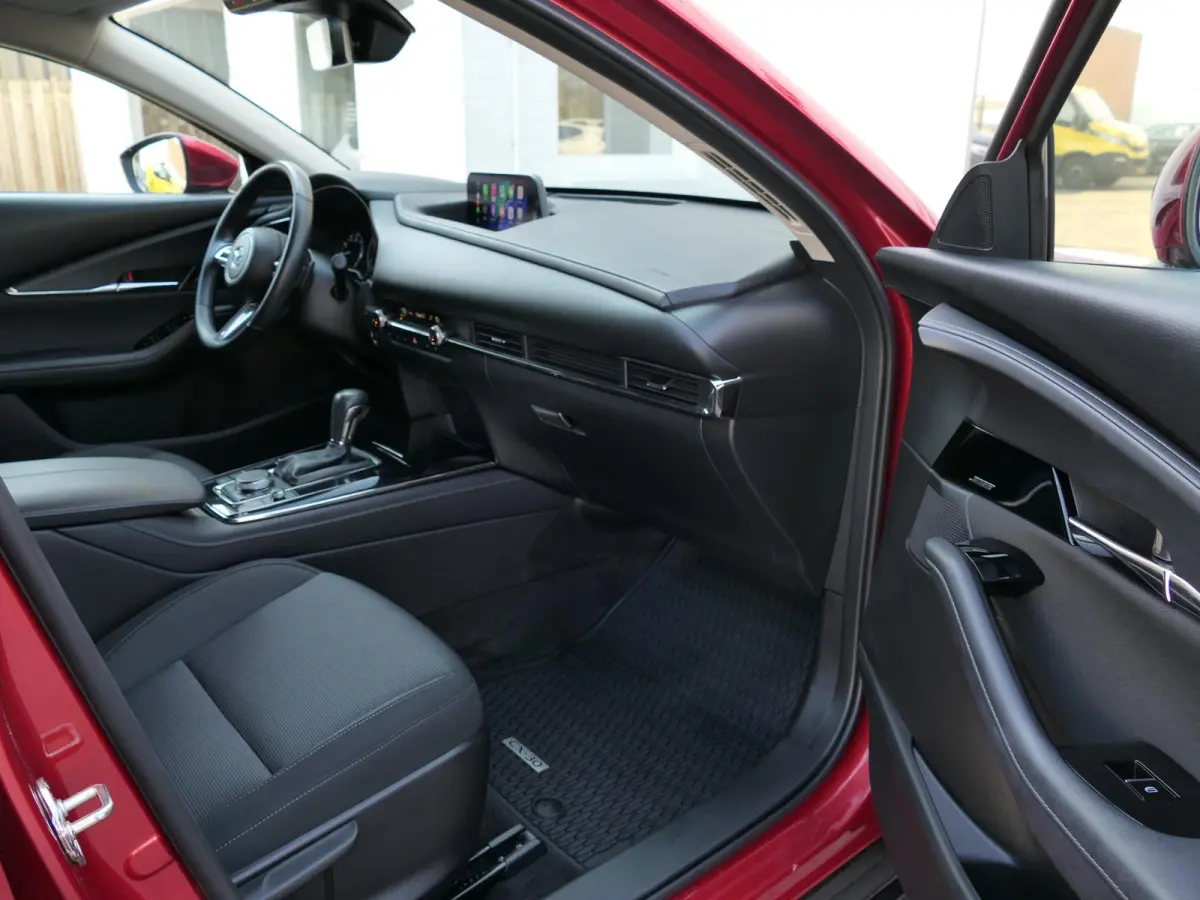 2.0 e-SkyActiv-X M Hybrid Selection | 360°-camera | BOSE | Head-up display | Apple-/Android Carplay | Stuur-/Stoelverwarming | ACC | Dodehoek detectie | Elektrische achterklep