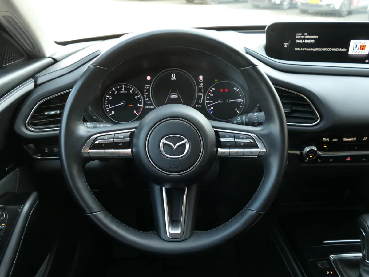 2.0 e-SkyActiv-X M Hybrid Selection | 360°-camera | BOSE | Head-up display | Apple-/Android Carplay | Stuur-/Stoelverwarming | ACC | Dodehoek detectie | Elektrische achterklep