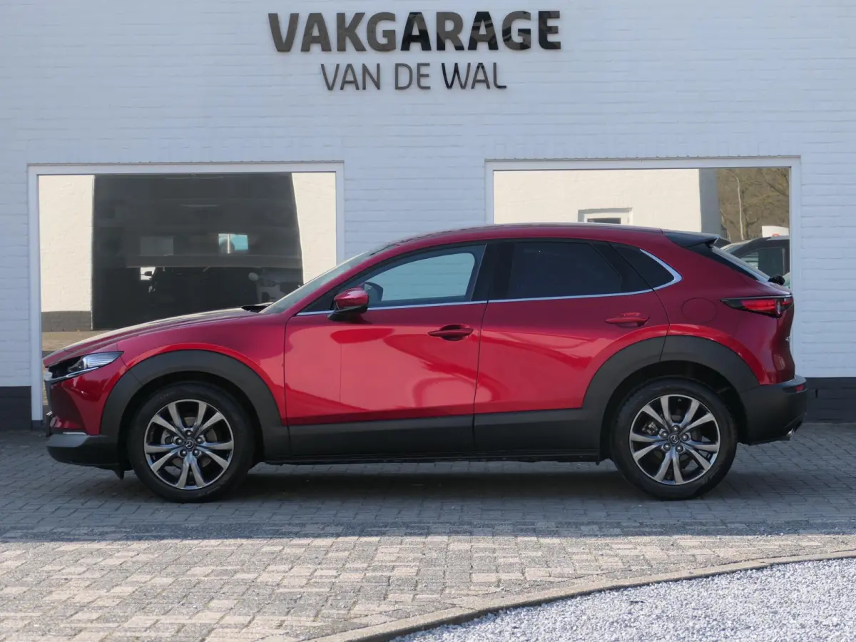 2.0 e-SkyActiv-X M Hybrid Selection | 360°-camera | BOSE | Head-up display | Apple-/Android Carplay | Stuur-/Stoelverwarming | ACC | Dodehoek detectie | Elektrische achterklep
