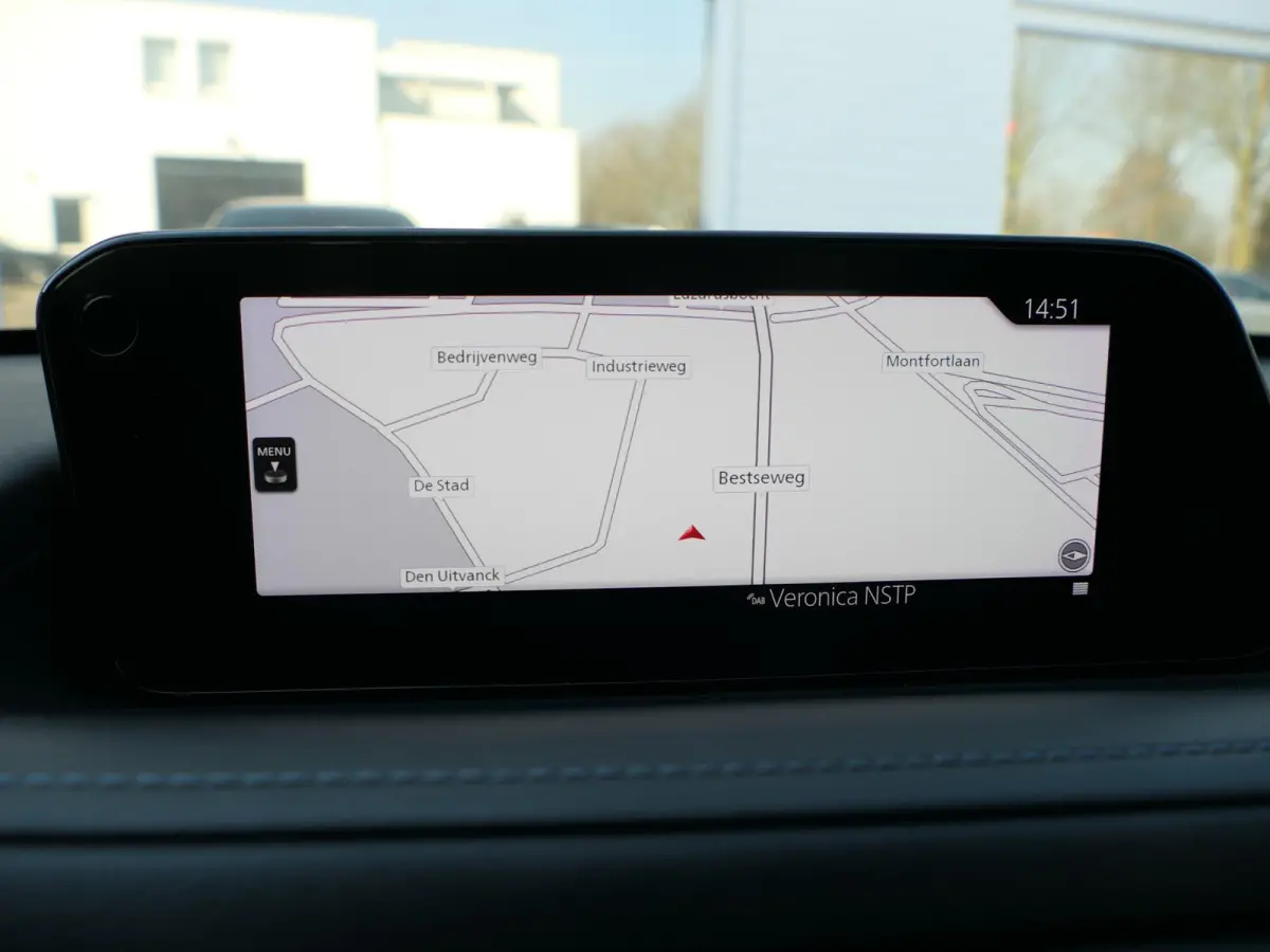 2.0 e-SkyActiv-X M Hybrid Selection | 360°-camera | BOSE | Head-up display | Apple-/Android Carplay | Stuur-/Stoelverwarming | ACC | Dodehoek detectie | Elektrische achterklep