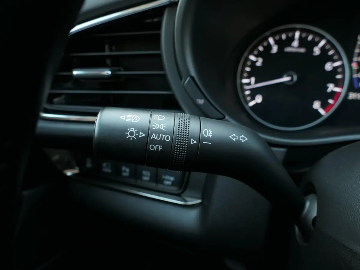 2.0 e-SkyActiv-X M Hybrid Selection | 360°-camera | BOSE | Head-up display | Apple-/Android Carplay | Stuur-/Stoelverwarming | ACC | Dodehoek detectie | Elektrische achterklep