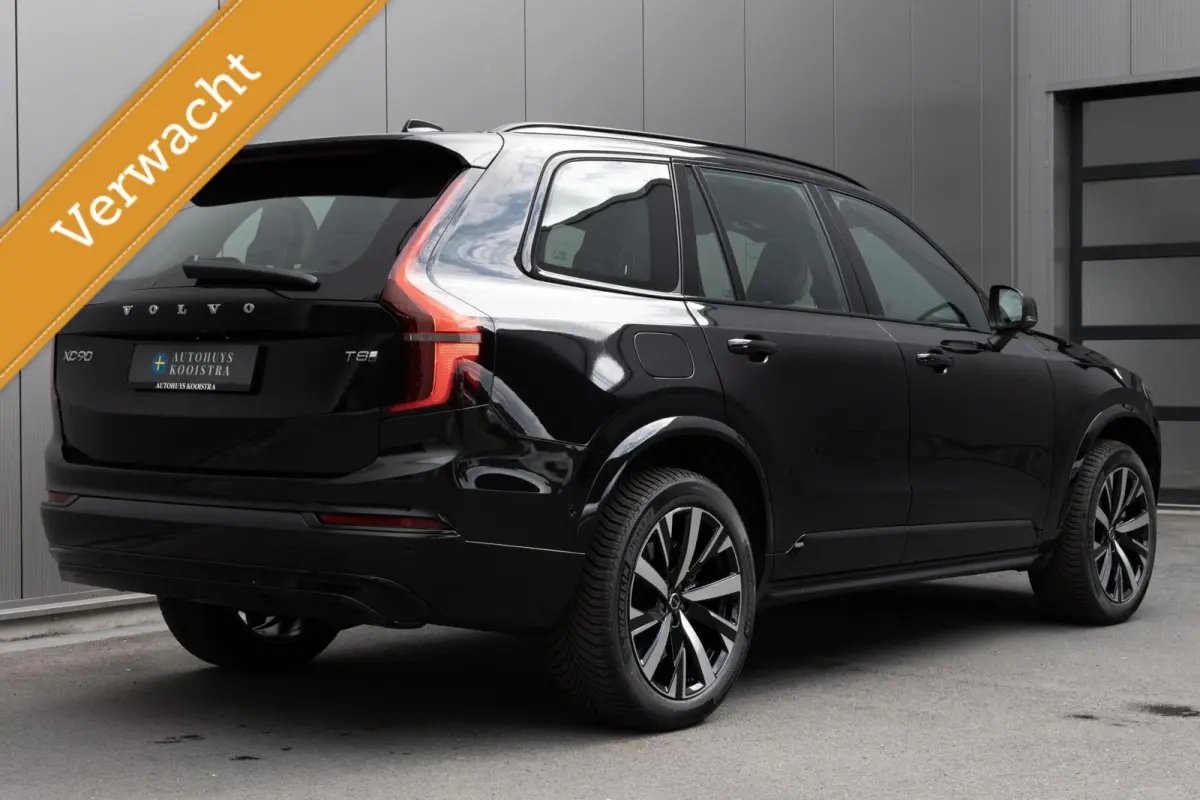 2.0 T8 Plug-in hybrid AWD Core MY 2027