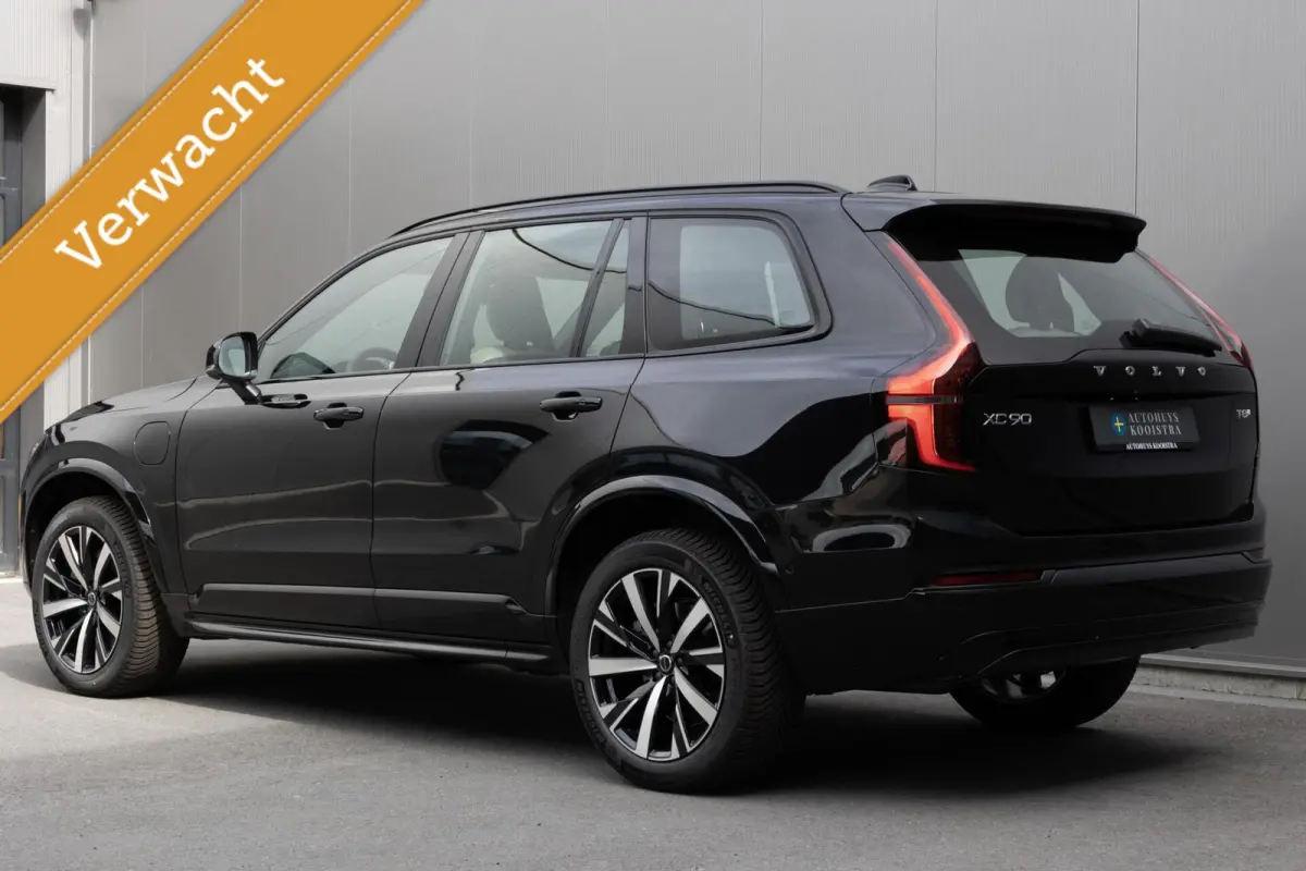 2.0 T8 Plug-in hybrid AWD Core MY 2027