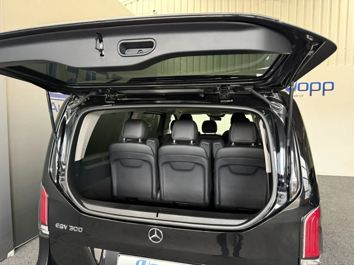 300 L2 Facelift 8-pers AMG - Exterieur pakket - 360 - Elec. deuren - Incl. Garantie