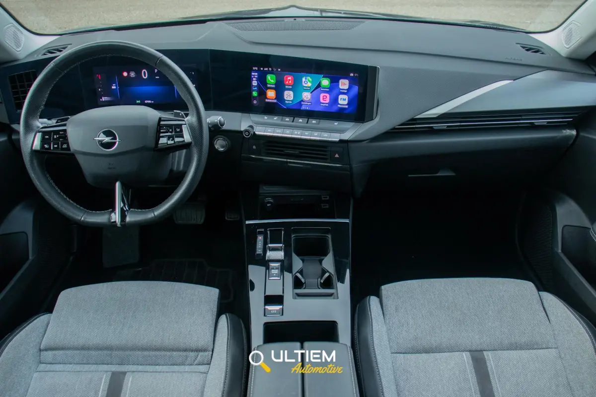 1.2 Business Elegance | Carplay Keyless BTW