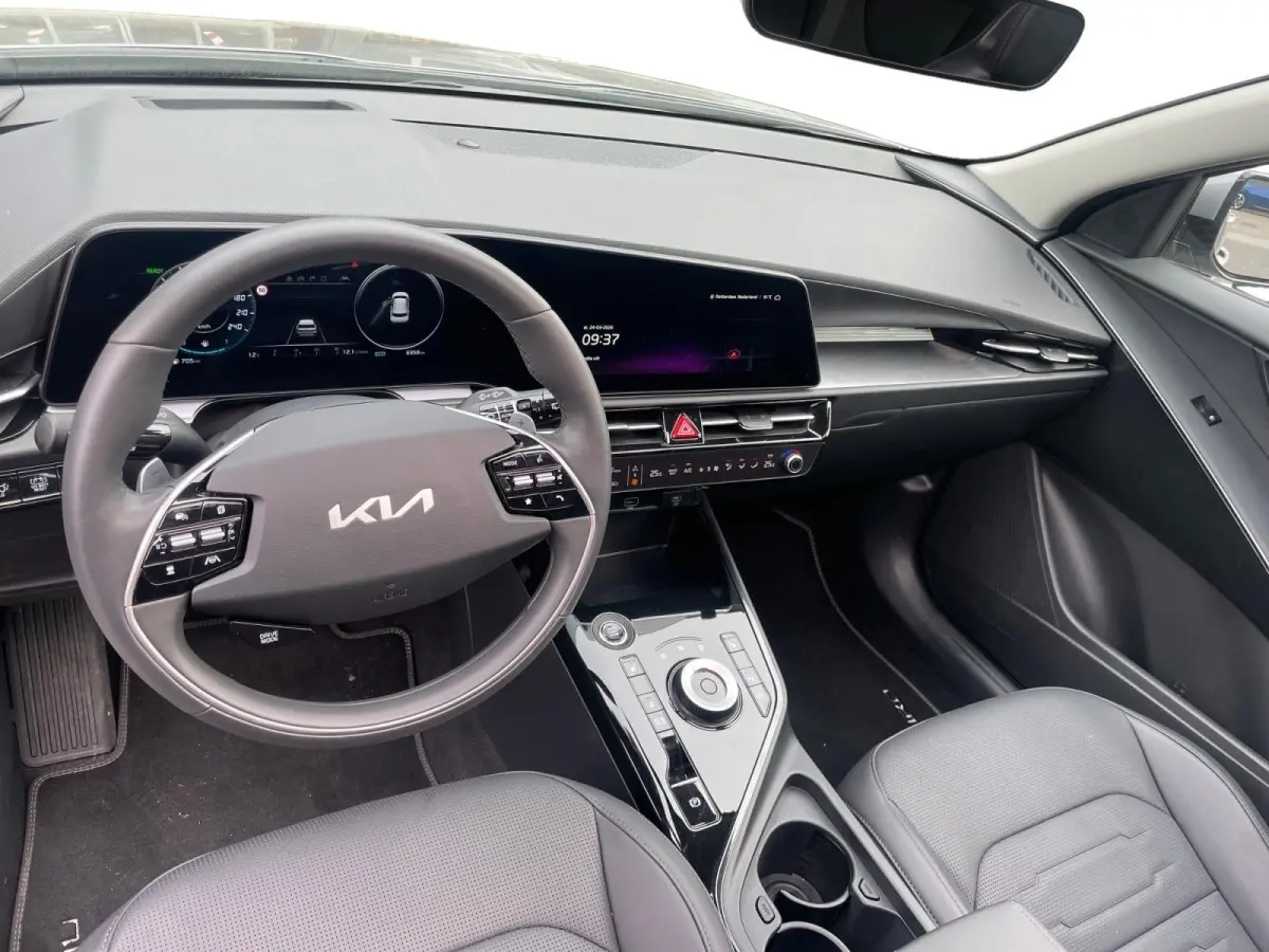 1.6 GDi Hybrid DynamicPlusLine | Cruise Control | Climate Control | Open Dak | Navigatie | Camera | Parkeersensoren | Stoelverwarming | Stuurverwarming |