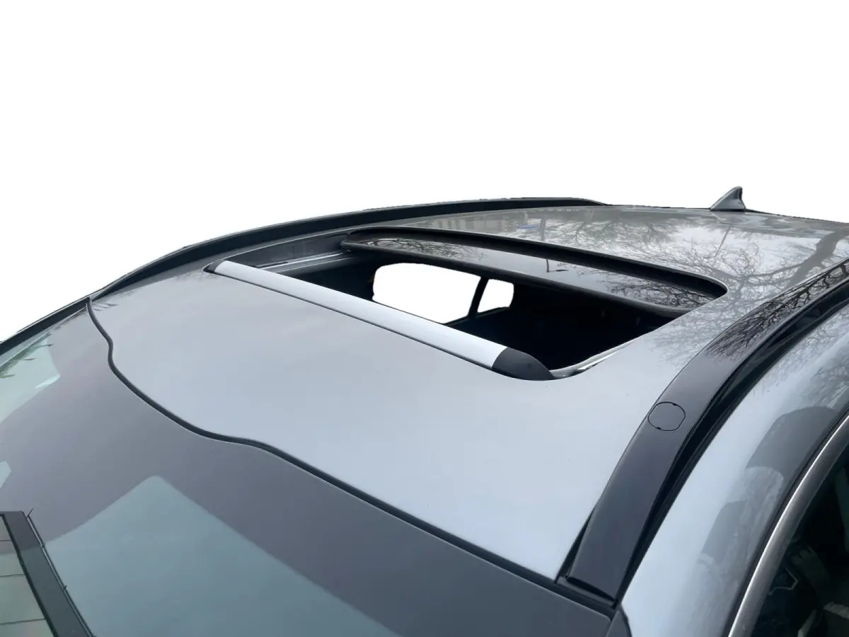 1.6 GDi Hybrid DynamicPlusLine | Cruise Control | Climate Control | Open Dak | Navigatie | Camera | Parkeersensoren | Stoelverwarming | Stuurverwarming |