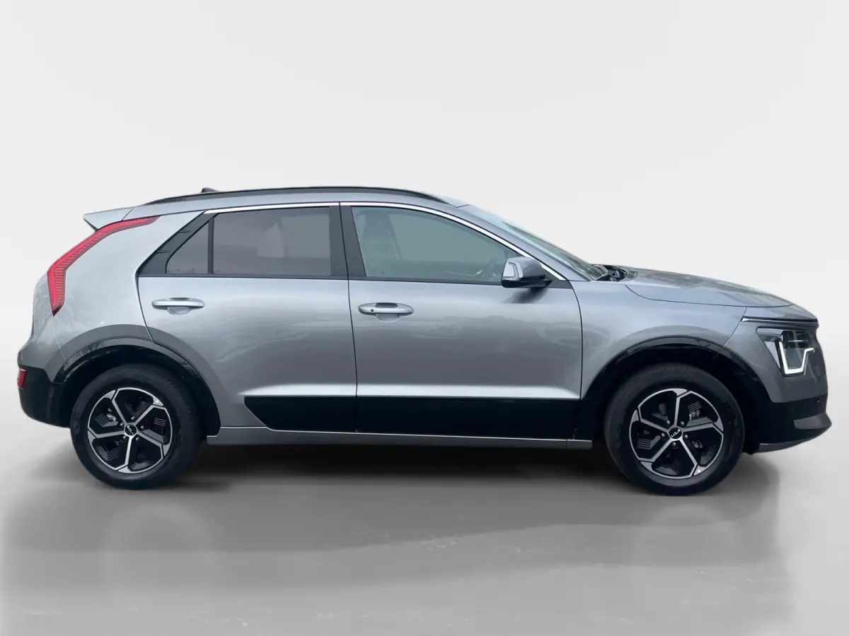 1.6 GDi Hybrid DynamicPlusLine | Cruise Control | Climate Control | Open Dak | Navigatie | Camera | Parkeersensoren | Stoelverwarming | Stuurverwarming |