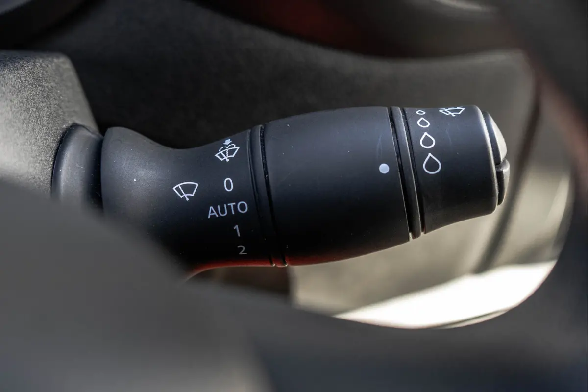 **2.3dCi | Bakwagen met Laadklep | LED | Carplay | Camera | Cruise**
