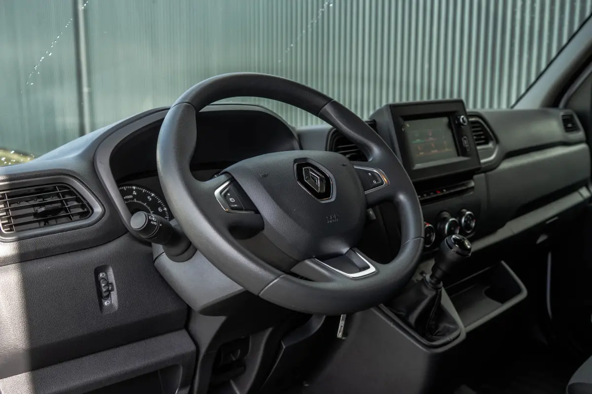 **2.3dCi | Bakwagen met Laadklep | LED | Carplay | Camera | Cruise**