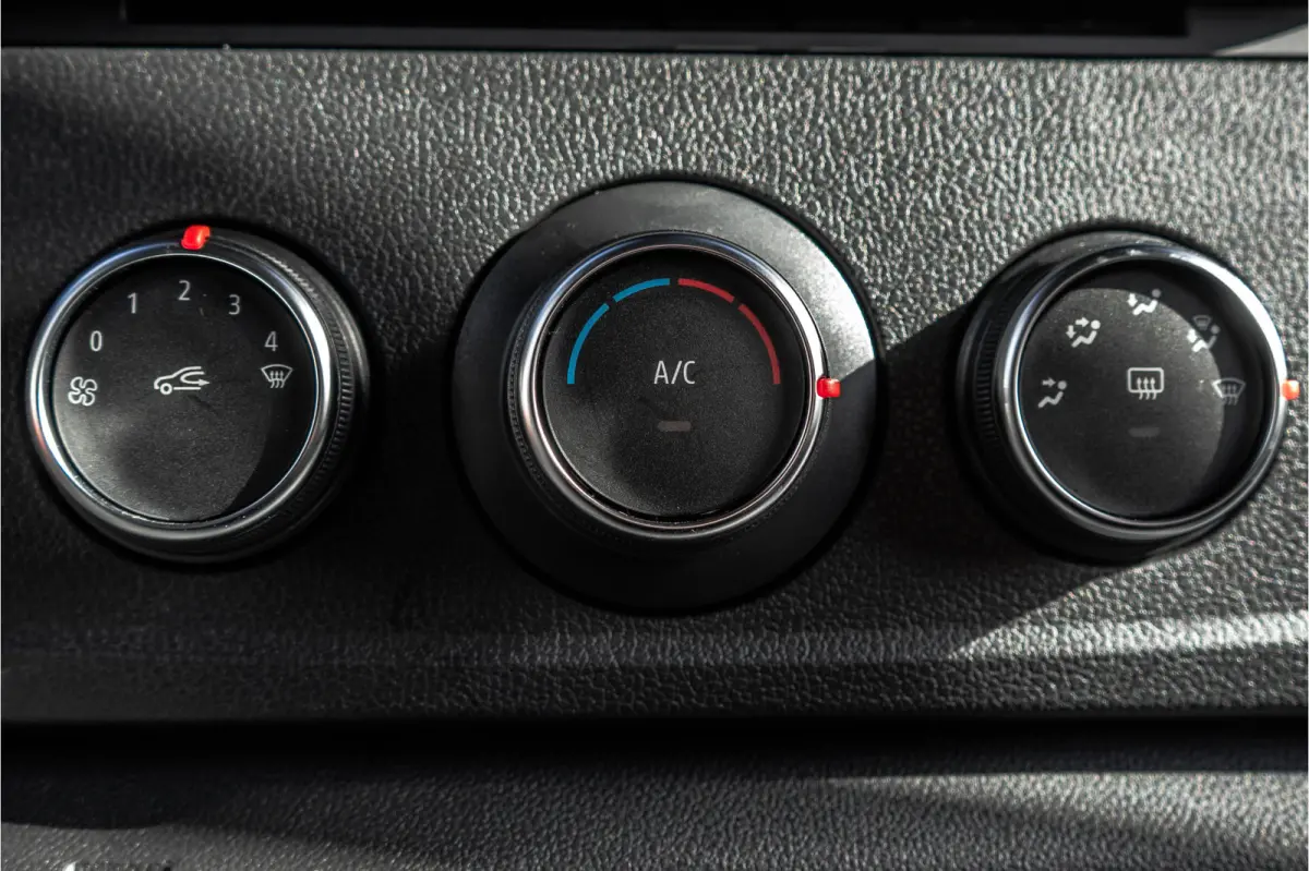 **2.3dCi | Bakwagen met Laadklep | LED | Carplay | Camera | Cruise**