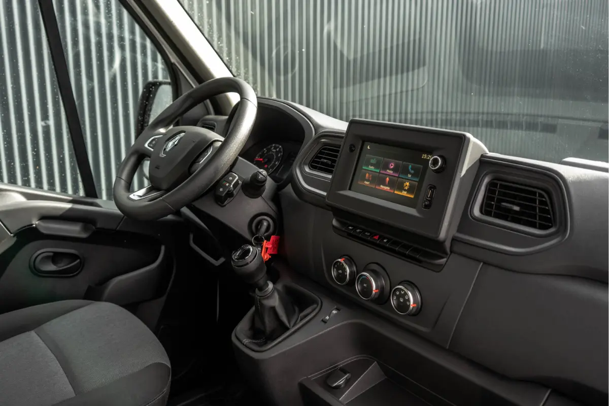 **2.3dCi | Bakwagen met Laadklep | LED | Carplay | Camera | Cruise**