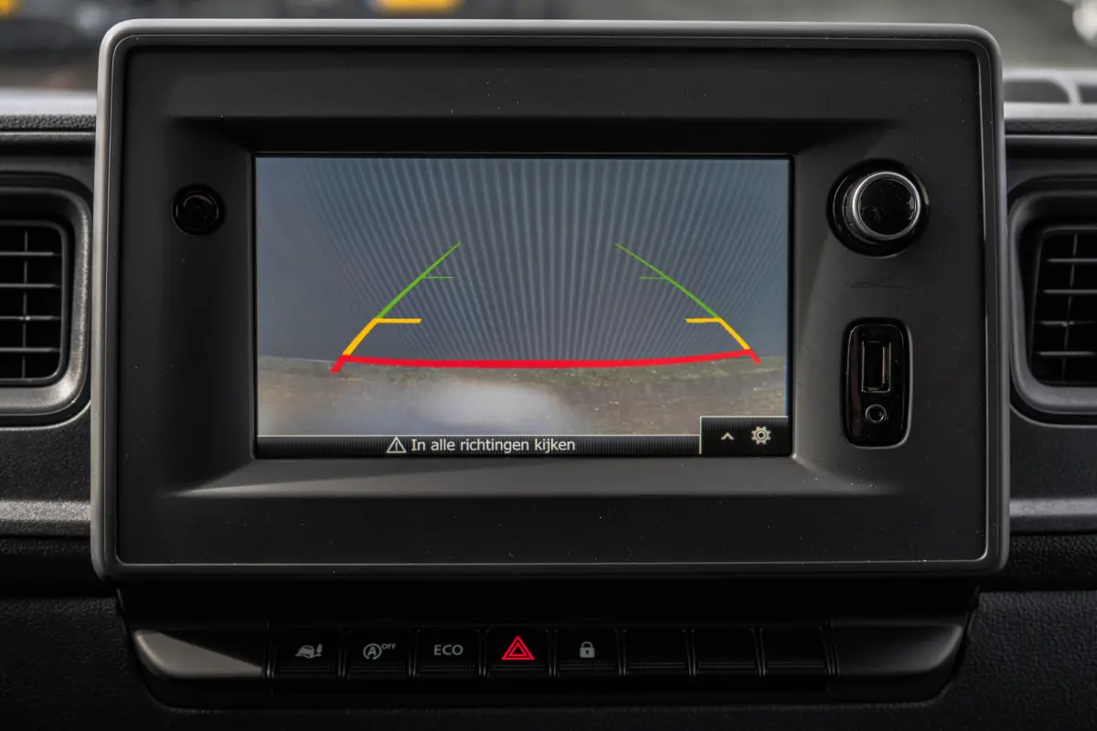 **2.3dCi | Bakwagen met Laadklep | LED | Carplay | Camera | Cruise**