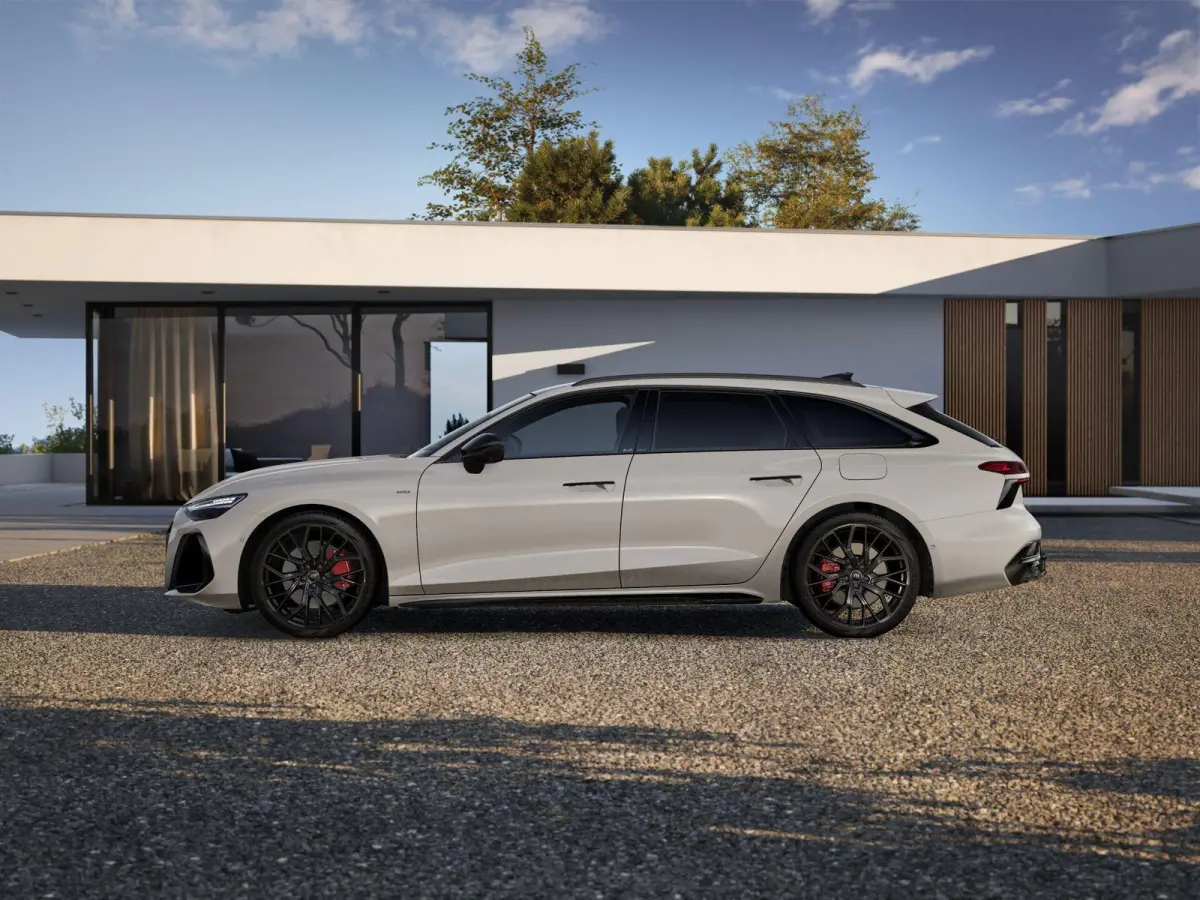 2.0 e-hybrid 367pk quattro S edition Competition | Luchtvering | Panoramadak | Bang & Olufsen | Trekhaak