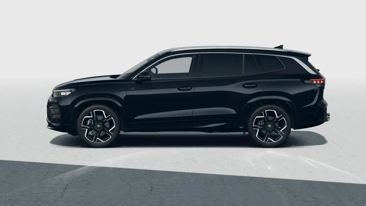 1.5 eHybrid 204pk DSG R-Line Edition | 360 camera | Trekhaak | Massage